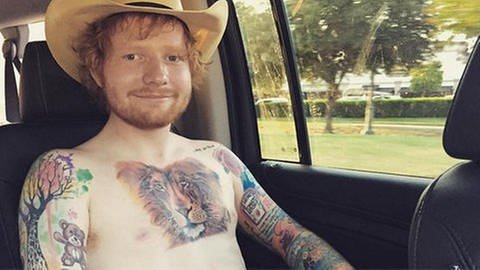 Ed Sheeran Tattoos (Foto: Instagram / Teddysphotos)