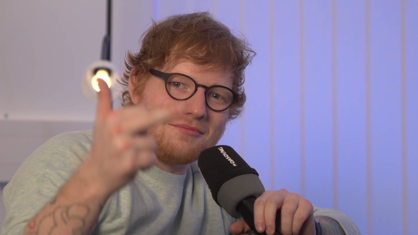 Ed Sheeran Interview wird beleidigt (Foto: SWR, DASDING)