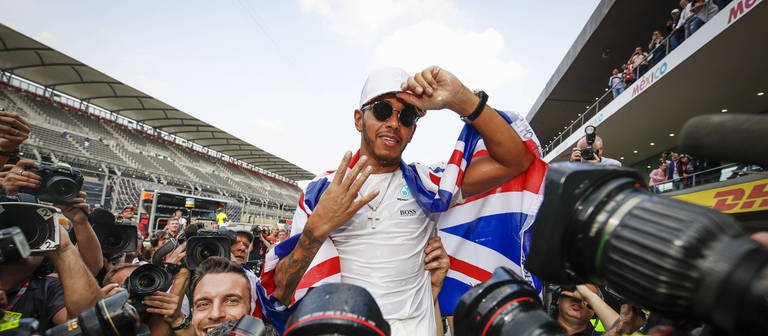 Lewis Hamilton ist Weltmeister (Foto: IMAGO, HochZwei)