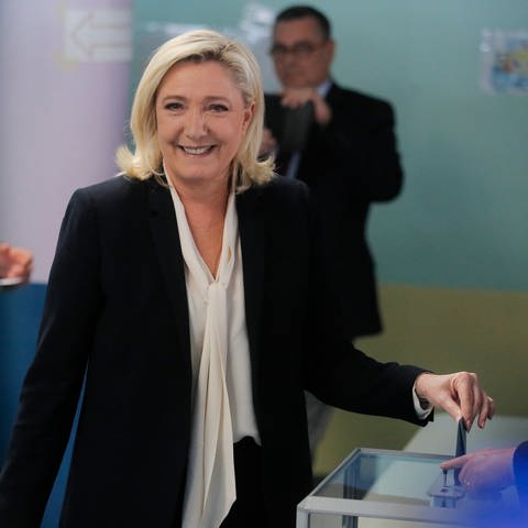 Le Pen (Foto: dpa Bildfunk, picture alliance/dpa/AP | Michel Spingler)