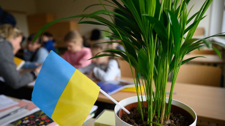 Ukrainische Kinder (Foto: dpa Bildfunk, picture alliance/dpa | Robert Michael)