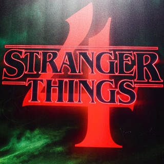 "Stranger Things 4"-Logo (Foto: IMAGO, IMAGO/NurPhoto)