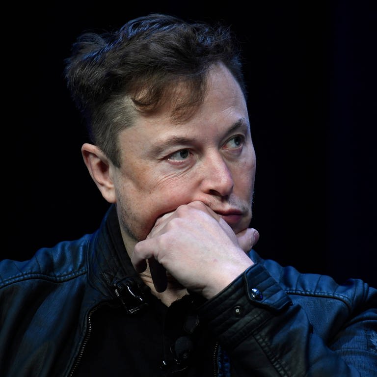 Elon Musk, Konzernchef des US-Elektroautohersteller Tesla, nimmt an der SATELLITE-Konferenz 2020 teil.  (Foto: dpa Bildfunk, picture alliance/dpa/AP | Susan Walsh)