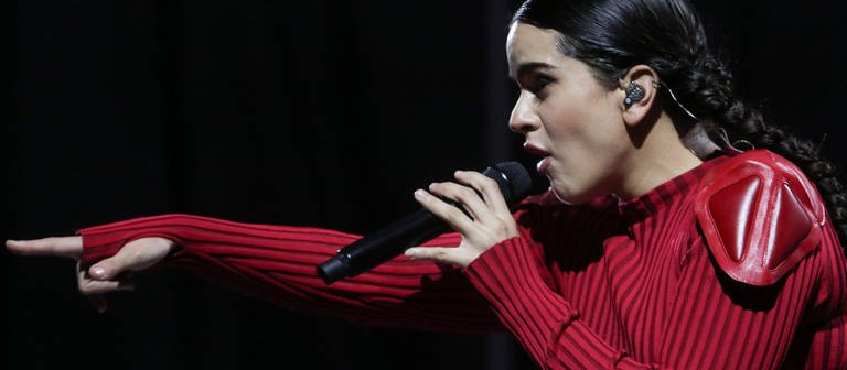 Singer Rosalia fills the Marenostrum of Fuengirola and is consecrated as the artist of the moment. (Foto: IMAGO, IMAGO/LorenzoxCarnero/CordonxPress)