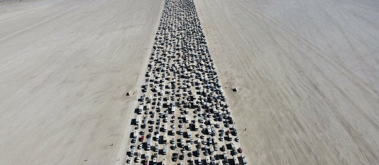 Burning Man Festival (Foto: https://twitter.com/cjyu/status/1566839980906860544/photo/1)