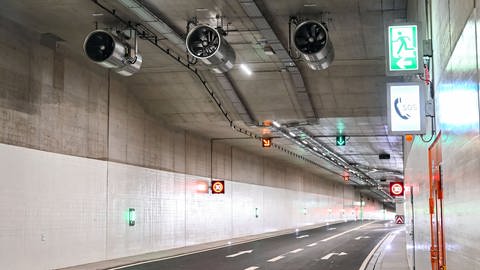 Karlsruhe Tunnel (Foto: dpa Bildfunk, picture alliance/dpa | Uli Deck)