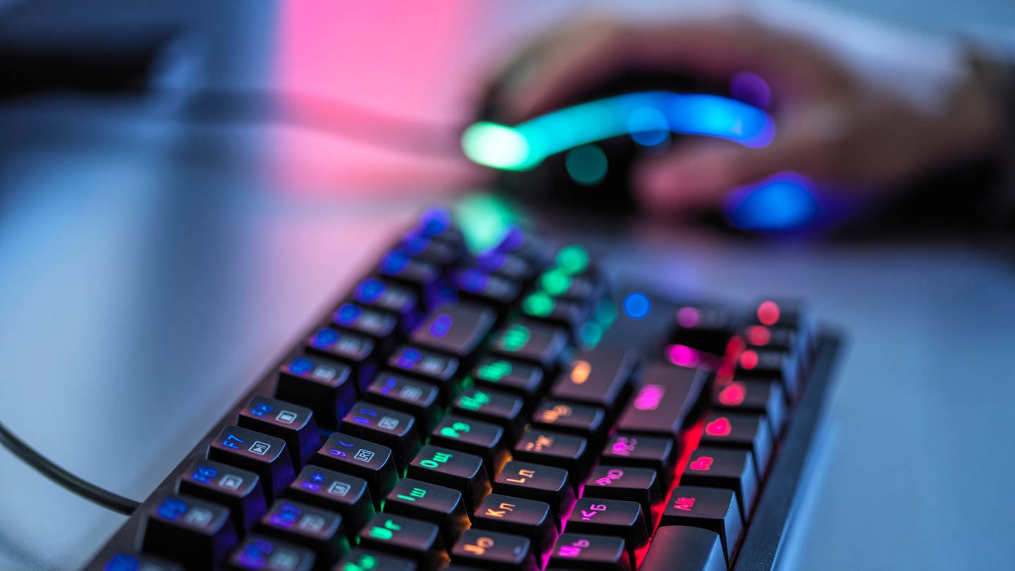 Leuchtende Gaming-Tastatur