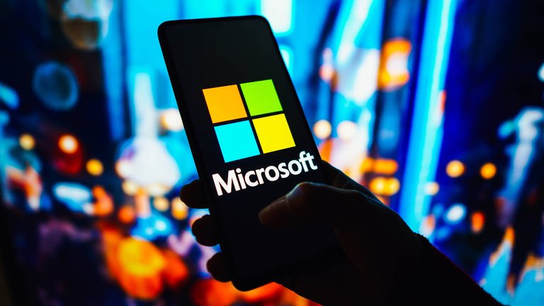 Weltweite Störung bei Microsoft: Teams, Outlook, Xbox und Co funktionieren nicht mehr.  (Foto: IMAGO, IMAGO / Zoonar)
