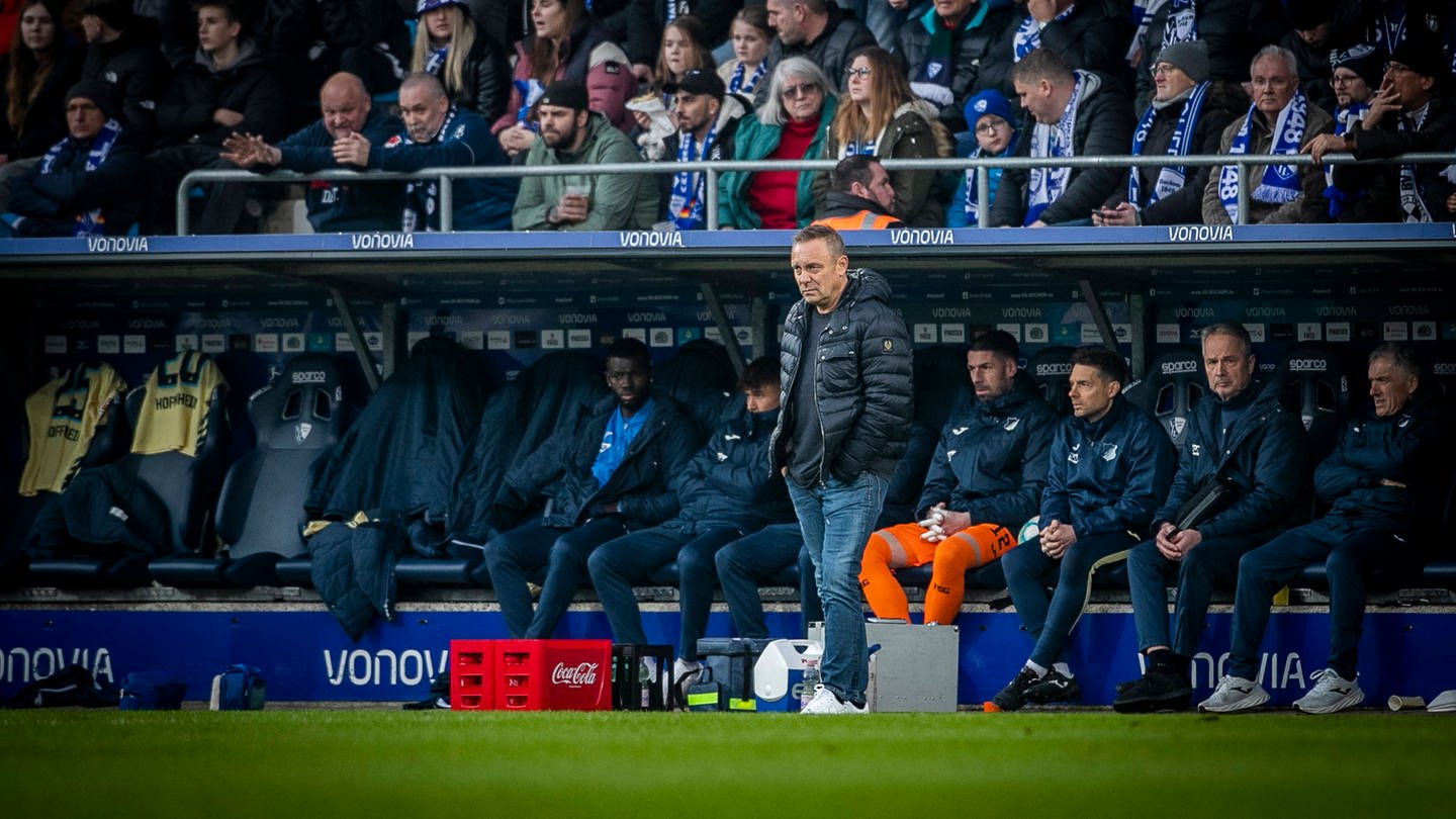 TGS-Trainer Breitenreiter beim Bundesliga-Spiel in Bochum (Foto: IMAGO, IMAGO / Nordphoto)