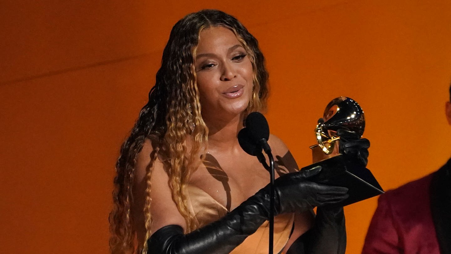 Beyonce nimmt den Preis für das beste Dance/Electronic Music Album für 