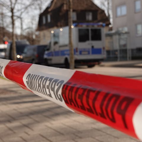 Bei einer Polizei-Razzia gegen Reichsbürger in Reutlingen sollen Schüsse gefallen sein. (Foto: SWR,  Harry Roehrle (SWR))