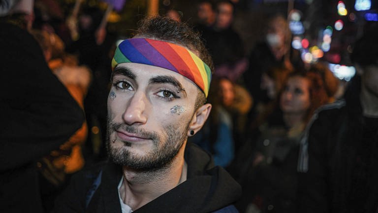 Die Unterdrückung der LGBTQIA-Community könnte bei einer Wiederwahl Erdogans noch schlimmer werden. (Foto: IMAGO, IMAGO / ZUMA Wire)