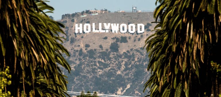 Hollywood Zeichen über Los Angeles (Foto: dpa Bildfunk, picture alliance/dpa/ZUMA Press Wire | Brian Cahn)
