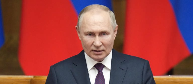 Dieses von der staatlichen russischen Nachrichtenagentur Sputnik über AP zur Verfügung gestellte Foto zeigt Wladimir Putin, Präsident von Russland. (Foto: dpa Bildfunk, picture alliance/dpa/Pool Sputnik Kremlin/AP | Alexei Danichev)