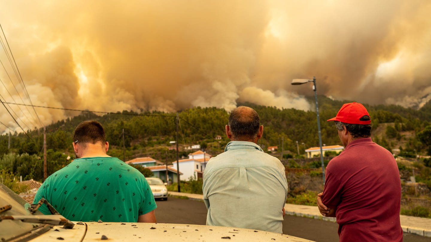 La Palma Waldbrand Flammen Rauch Insel Urlaub Ferieninsel Spanien spanisch (Foto: dpa Bildfunk, picture alliance/dpa/EUROPA PRESS | Europa Press)