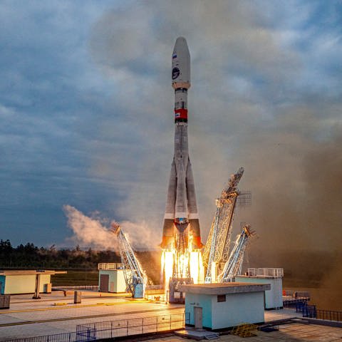 Weltraumsonde "Luna 25" beim Start in Russland (Foto: dpa Bildfunk, Picture Alliance)