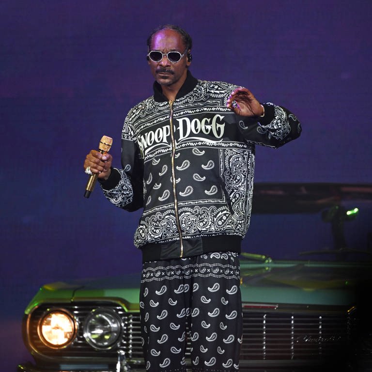 Snoop Dogg gesteht in einem Interview, dass er Angst vor Pferden hat (Foto: SWR DASDING, IMAGO, Cover-Images)