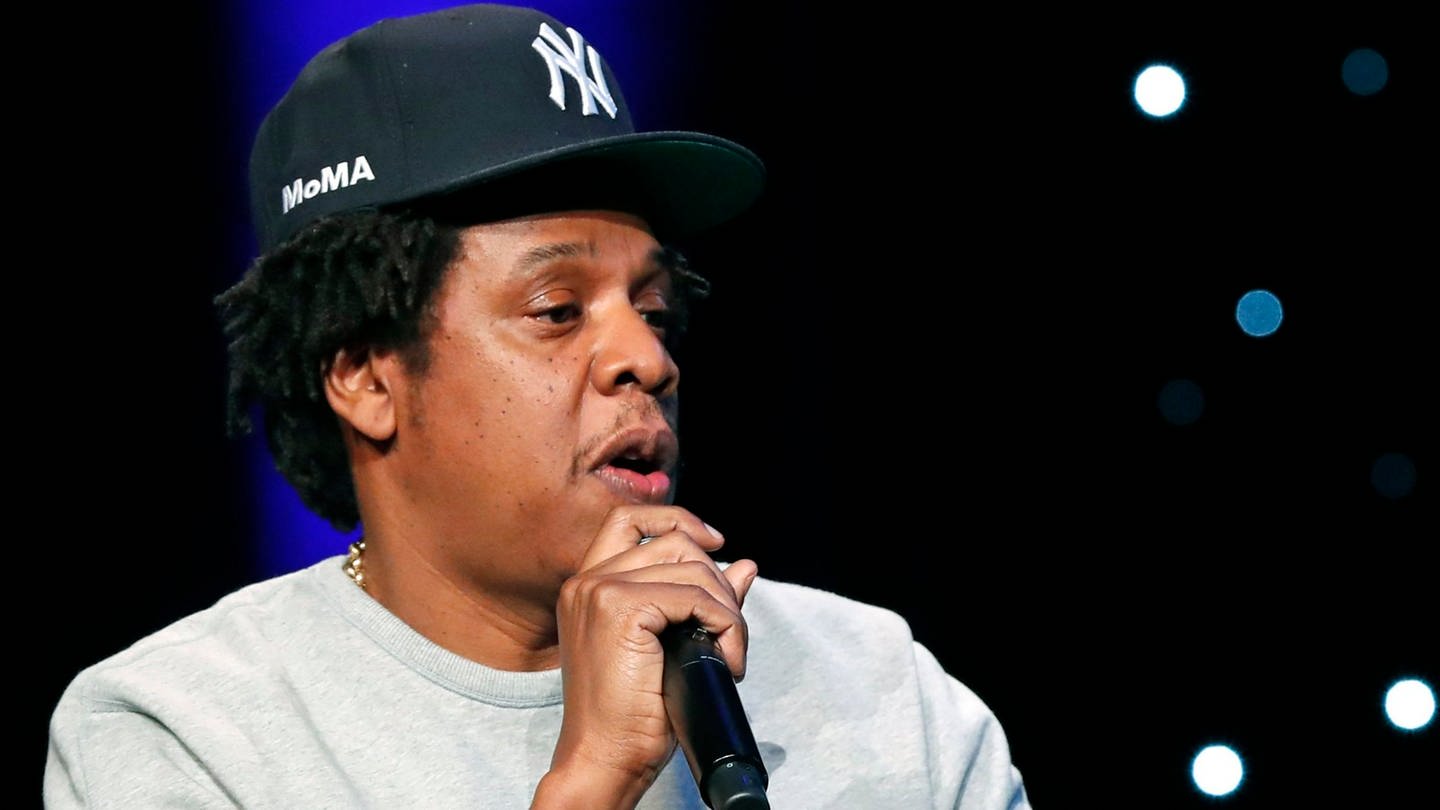 Mit Jay-Z essen oder 500K Cash? DAS sagt der Rapper dazu in einem Interview mit CBS Mornings. (Foto: dpa Bildfunk, Picture Alliance)
