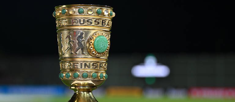 Die Paarungen fürs Achtelfinale im DFB-Pokal stehen fest: Der VfB Stuttgart spielt gegen Borussia Dortmund (Foto: IMAGO, IMAGO / Ulrich Hufnagel)