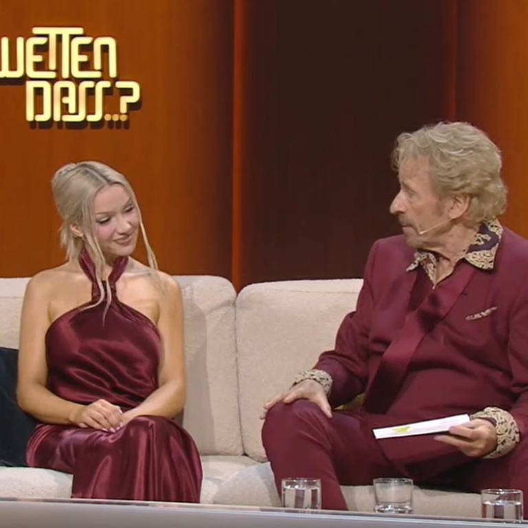 Bei "Wetten, dass...?" haben sich TV-Moderator Thomas Gottschalk und Rapperin Shirin David in die Haare gekriegt. (Foto: ZDF)