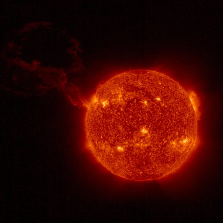 Sonneneruption NASA (Foto: dpa Bildfunk, picture alliance/dpa/Solar Orbiter/EUI Team/ESA & NASA | -)