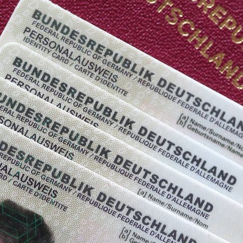 Ausweis, Passwesen, Pass, Reisepass, Personalausweis der Bundesrepublik Deutschland Themenbild (Foto: IMAGO, IMAGO / Eibner)