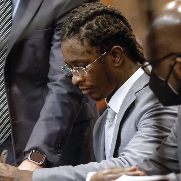 Rapper Young Thug, whose real name is Jeffery Williams, was given a Percocet by a co-defendant during court on Jan. 18, 2023, according to a motion. (Foto: IMAGO, IMAGO / ZUMA Wire)