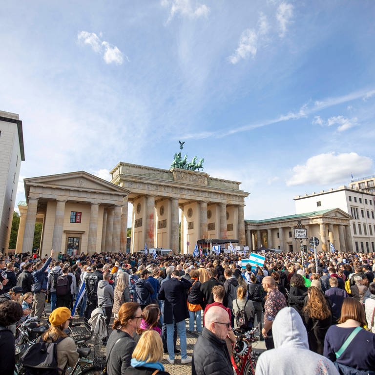 Demo in Berlin (Foto: IMAGO, IMAGO / A. Friedrichs)