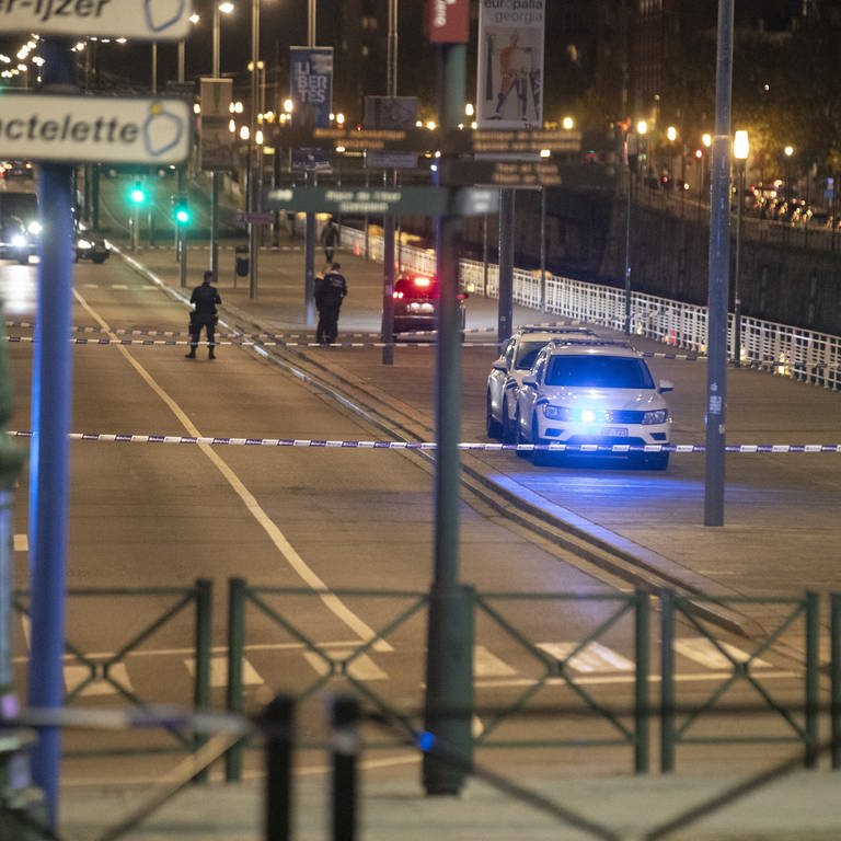Belgien Brüssel zwei Tote nach Schüssen höchste Terrorwarnstufe EM Qualifikationsspiel Schweden