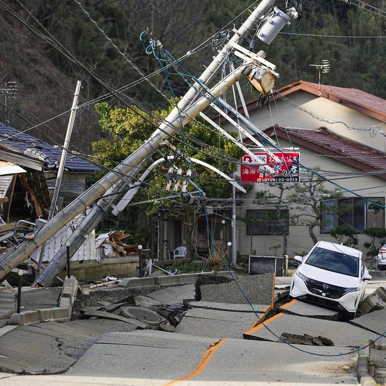 Symbolbild: Zerstörung nach dem Erdbeben. Die Präfektur Ishikawa wurde am Neujahrstag von einem Erdbeben der Stärke 7,6 getroffen. Seit de m ist die Region von mehr als 150 Nachbeben erschüttert worden. (Foto: dpa Bildfunk, picture alliance/dpa/Kyodo News | Uncredited)