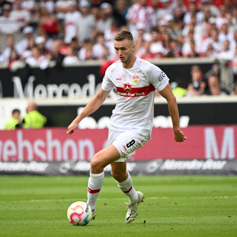 Sasa Kalajdzic wechselt zurück in die Bundesliga und zwar zu Eintracht Frankfurt. Früher hatte er schon beim VfB Stuttgart gespielt