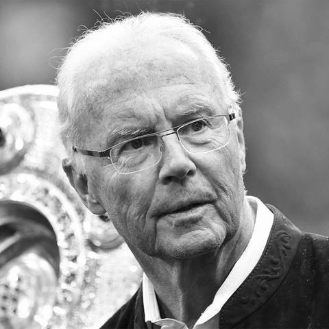 Franz Beckenbauer ist tot. Der ehemalige deutsche Fußballer und Weltmeister verstarb im Alter von 78 Jahren.