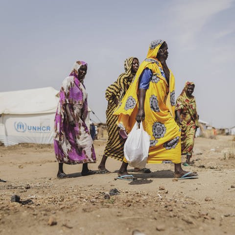 Geflüchtete im Sudan in einem Flüchtlingscamp der Organisation UNHCR (Foto: IMAGO, IMAGO / photothek)