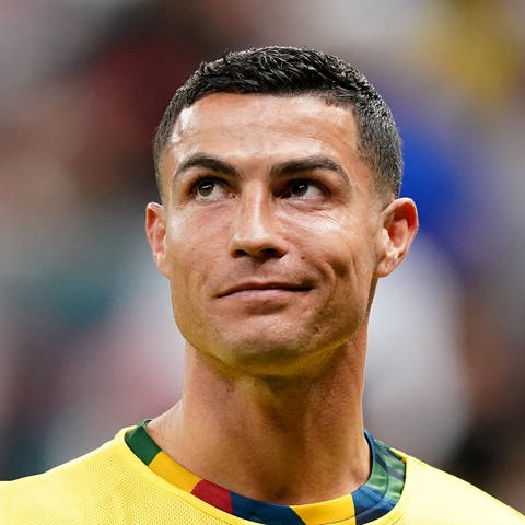 Cristiano Ronaldo hat sich für seine provokante Geste entschuldigt. (Foto: IMAGO, IMAGO / PA Images)