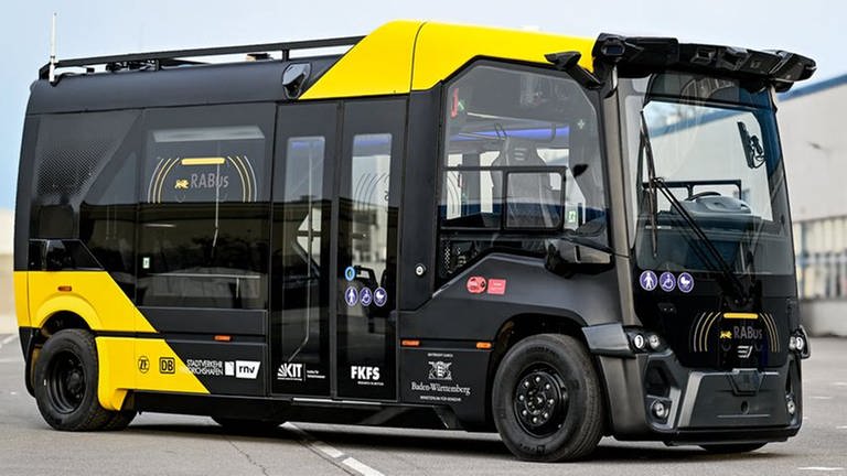 Selbstfahrender Bus - Der Bus wird im Sommer in Friedrichshafen getestet. (Foto: Stadtverkehr Friedrichshafen)
