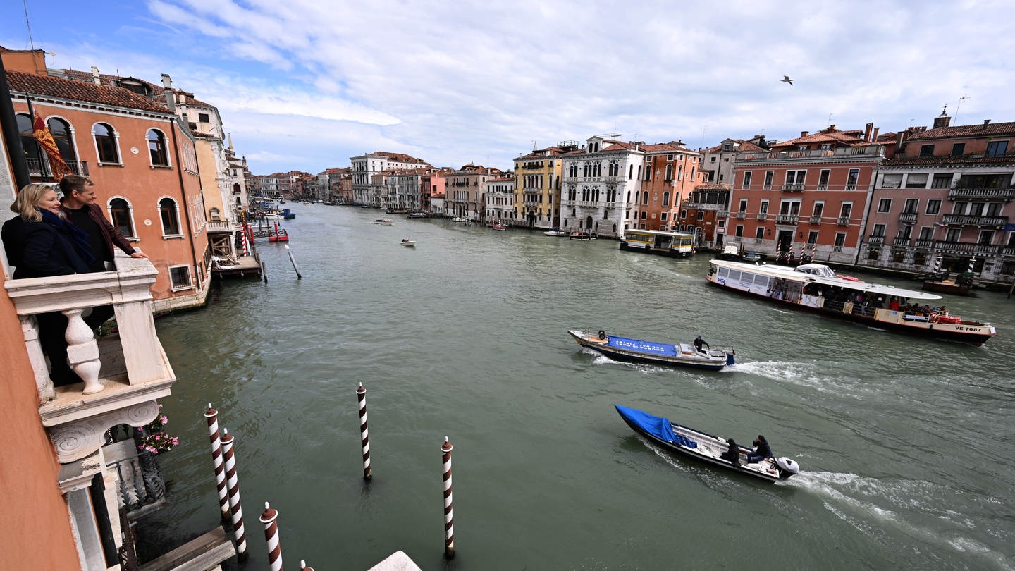Kanal in Venedig (Foto: dpa Bildfunk, picture alliance/dpa | Felix Hörhager)