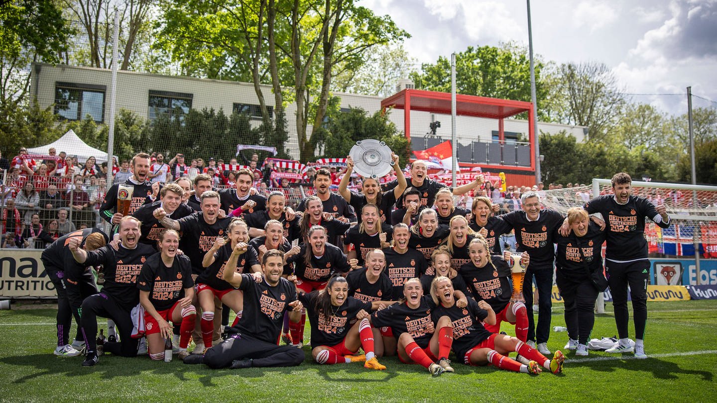 FC-Bayern-Frauen gewinnen vorzeitig deutsche Meisterschaft (Foto: IMAGO, IMAGO / Beautiful Sports / Axel Kohring)