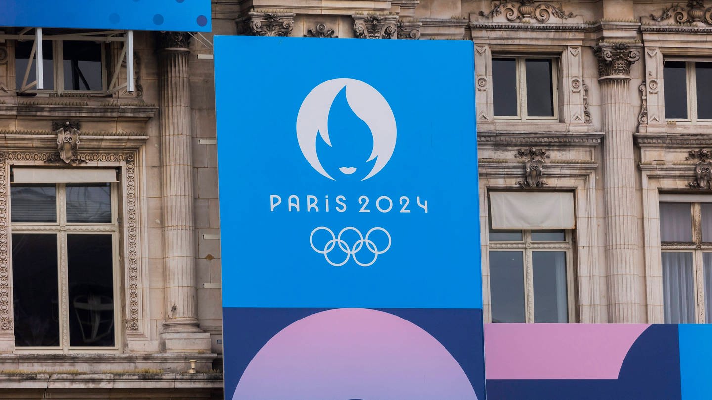 Olympia Banner in Paris (Foto: IMAGO, IMAGO / MAXPPP)