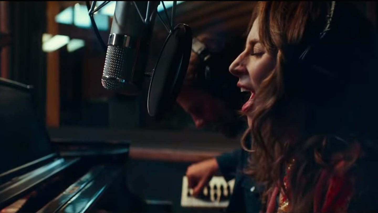 Lady Gaga singt zusammen mit Bradley Cooper - Trailer: 