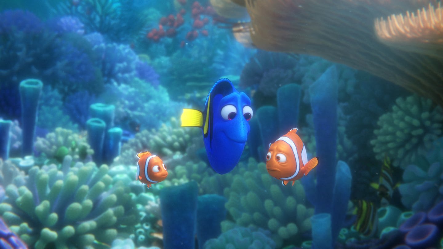 Die Fische Nemo, Dorie und Marlin in einer Szene des Films 