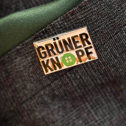 Grüner Knopf (Foto: dpa Bildfunk, Britta Pedersen)