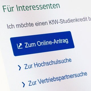 Online-Antrag für einen KfW-Studienkredit (Foto: IMAGO, IMAGO / imagebroker)